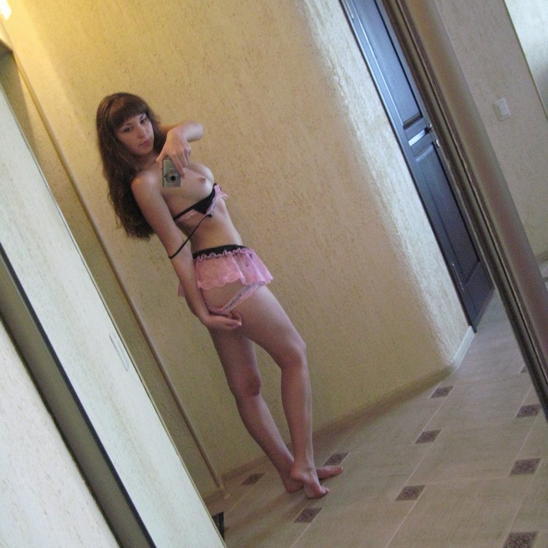 Tamzen 30 Escort Lisburn